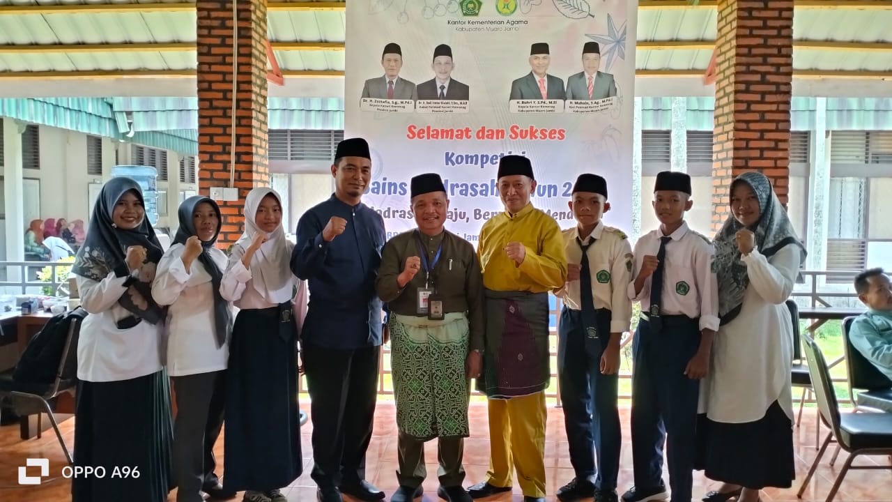 PELAKSANAAN KOMPETISI SAINS MADRASAH TAHUN 2024 MTsN 4 MUARO JAMBI
